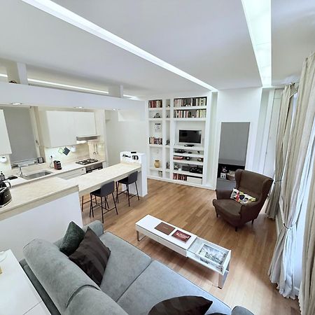Campo Dei Fiori Modern Apartment With Terrace ローマ エクステリア 写真
