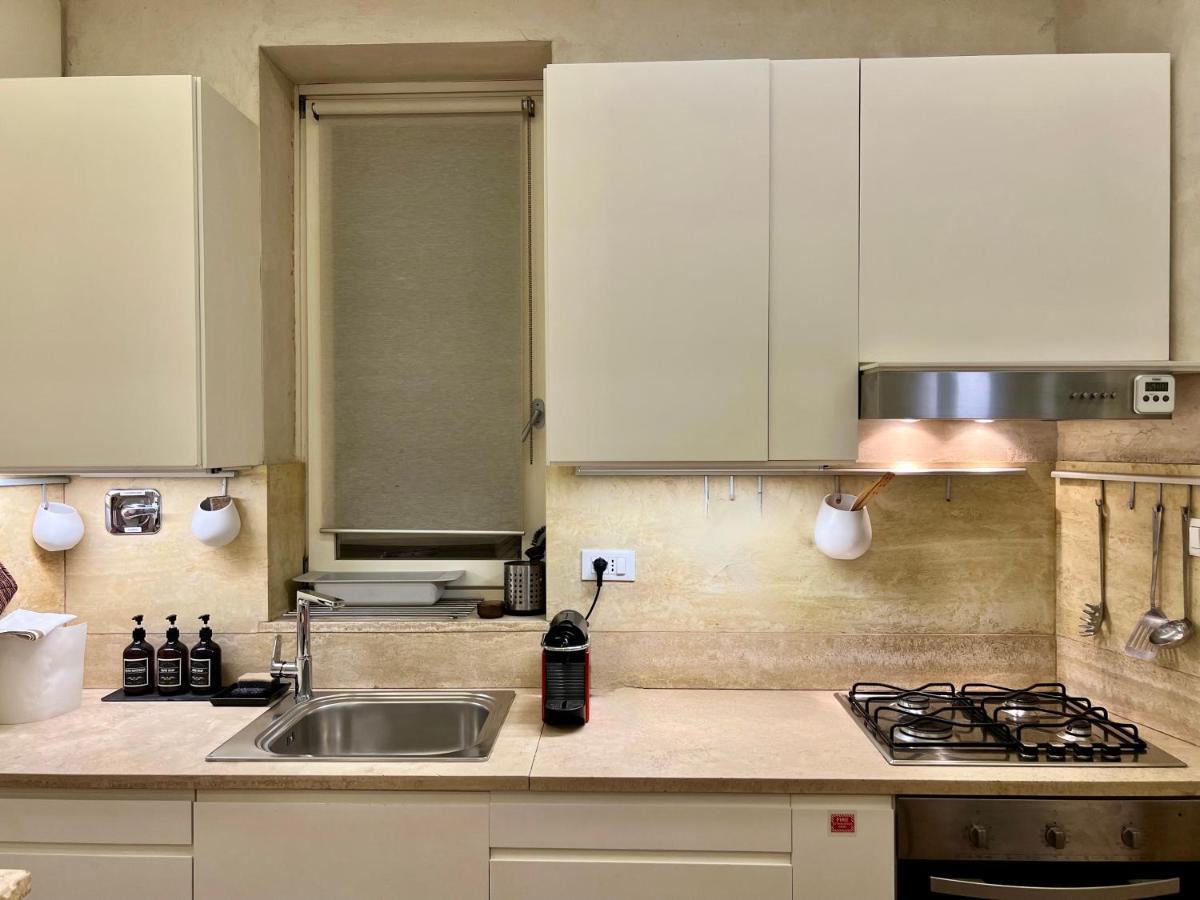 Campo Dei Fiori Modern Apartment With Terrace ローマ エクステリア 写真