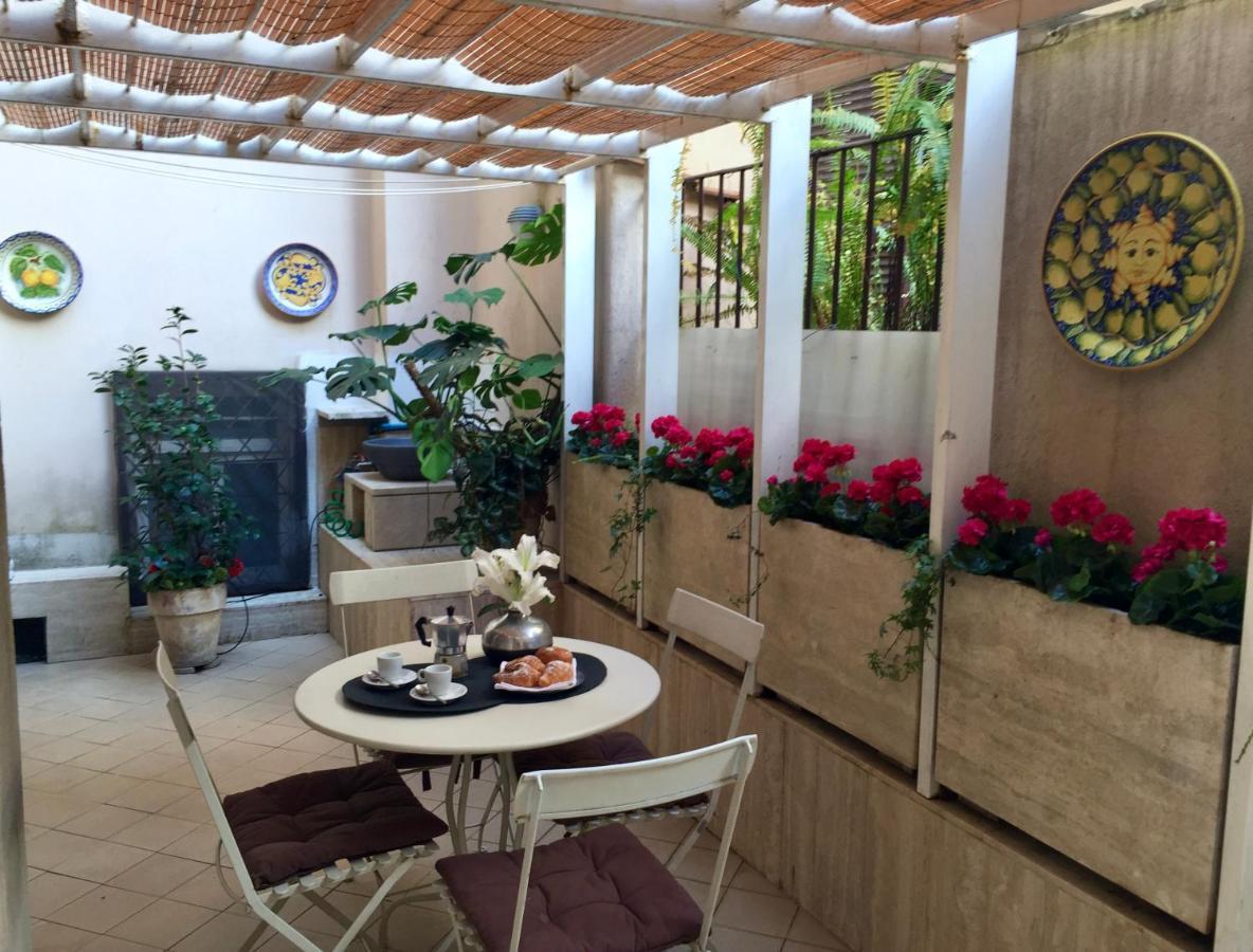 Campo Dei Fiori Modern Apartment With Terrace ローマ エクステリア 写真
