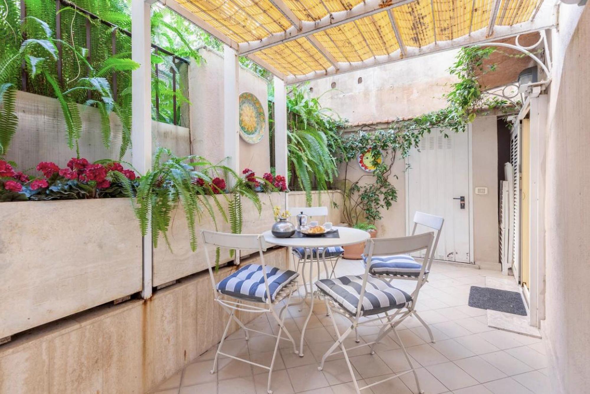 Campo Dei Fiori Modern Apartment With Terrace ローマ エクステリア 写真